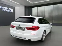 Gebraucht BMW 520 Performance 190 PS (139 kW) 2018 Weiss / alpinweiss Kombi