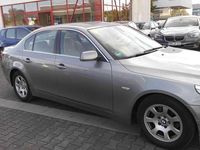 Gebraucht BMW 523 177 PS (130 kW) 2006 Grau Limousine