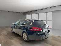Gebraucht Peugeot 308 SW Allure 131 PS (96 kW) 2021 Perla nera schwarz Kombi