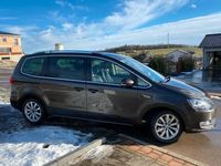 Gebraucht VW Sharan Highline 184 PS (135 kW) 2016 Braun Van / Kleinbus