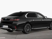 Gebraucht BMW i7 M Sport 400 kW (544 PS) 2025 Saphirschwarz Limousine