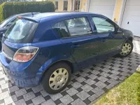 Gebraucht Opel Astra 105 PS (77 kW) 2007 Blau Limousine