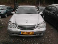 Gebraucht Mercedes C270 Elegance 170 PS (125 kW) 2002 Silber Limousine