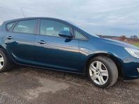 Gebraucht Opel Astra Edition 116 PS (85 kW) 2011 Blau Limousine