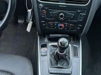 gebraucht Audi A4 8K Kombi Ambiente 2,7 TDI 140KW HU 03.2026