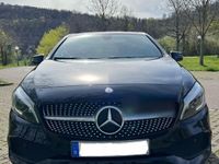 gebraucht Mercedes A180 AMG Line / Navi / 1. Hand