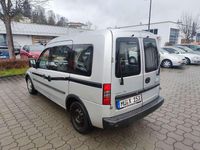 Second-hand Opel Combo 87 CP (63 kW) 2002 Argintiu Monovolum