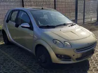 Usata Smart ForFour Pulse 95 CV (69 kW) 2005 Verde Utilitaria