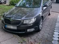 Gebraucht Skoda Superb 140 PS (102 kW) 2010 Grün Kombi