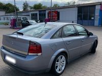 gebraucht Opel Vectra 2.2 Direkt 05"