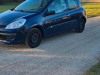 Gebraucht Renault Clio II 75 PS (55 kW) 2009 Blau Limousine