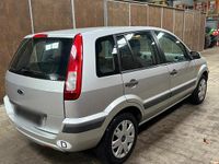 Gebraucht Ford Fusion 80 PS (58 kW) 2009 Silber Kleinwagen