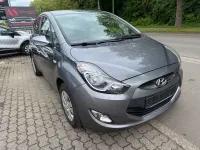 Gebraucht Hyundai ix20 Edition 90 PS (66 kW) 2014 Grau Kleinwagen