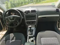 Używany Skoda Octavia Ambiente 105 KM (77 kW) 2011 Beżowy Sedan/Limuzyna