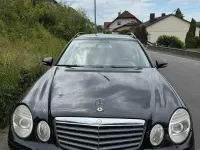 Gebraucht Mercedes E220 170 PS (125 kW) 2007 Schwarz Kombi