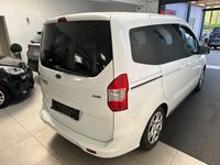 Second-hand Ford Transit 101 CP (74 kW) 2015 Alb Berlinǎ