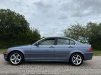 Second-hand BMW 323 170 CP (125 kW) 2000 Albastru Berlinǎ