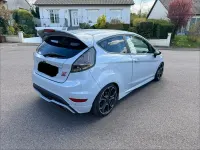Usata Ford Fiesta ST200 200 CV (147 kW) 2016 Utilitaria