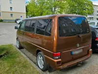 Gebraucht VW T4 102 PS (75 kW) 1998 Braun Van