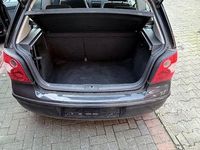 Gebraucht VW Polo 75 PS (55 kW) 2003 Schwarz Limousine