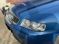 Second-hand Audi A3 101 CP (74 kW) 2000 Albastru Hatchback