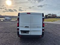 Gebraucht Renault Trafic Komfort 121 PS (88 kW) 2018 Weiß Van / Kleinbus