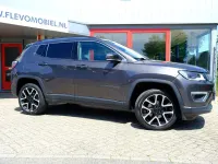 Gebraucht Jeep Compass Limited 170 PS (125 kW) 2017 Grau SUV