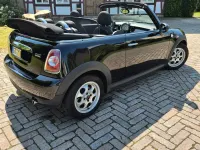 Usata Mini Cooper Cabriolet 98 CV (72 kW) 2014 Nero Cabrio