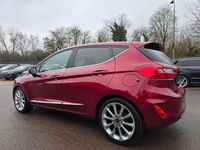 Gebraucht Ford Fiesta Vignale 101 PS (74 kW) 2018 Rot Kleinwagen