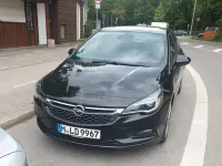 Gebraucht Opel Astra Dynamic 150 PS (110 kW) 2017 Schwarz Limousine