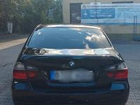 Second-hand BMW 318 143 CP (105 kW) 2008 Negru Berlinǎ