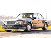 Gebraucht Mercedes E500 326 PS (239 kW) 1991 Grau Limousine