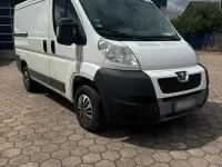 Gebraucht Peugeot Boxer 101 PS (74 kW) 2010 Weiß Van