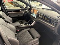 Uusi BYD Tang 380 kW (517 HP) 2025 Musta Katumaasturi