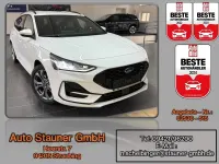 Używany Ford Focus ST-Line 125 KM (91 kW) 2025 Biały Sedan/Limuzyna