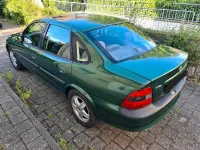 Gebraucht Opel Vectra 136 PS (100 kW) 1997 Grün Limousine