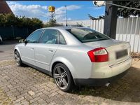 Gebraucht Audi A4 130 PS (95 kW) 2001 Silber Limousine