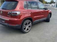 Gebraucht VW Tiguan Sportline 200 PS (147 kW) 2008 Wild cherry red SUV