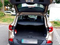Gebraucht Renault Kadjar Experience 131 PS (96 kW) 2016 Gold SUV