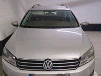 Gebraucht VW Passat Comfortline 140 PS (102 kW) 2012 Grau Limousine