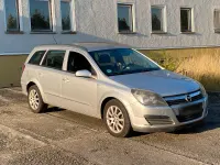 Gebraucht Opel Astra 2005 Grau Kombi