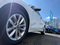Gebraucht Audi A3 Business 116 PS (85 kW) 2023 Weiß Limousine