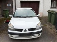 Gebraucht Renault Clio II Expression 75 PS (55 kW) 2001 Weiß Limousine