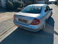 Gebraucht Mercedes E200 169 PS (124 kW) 2004 Silber Limousine