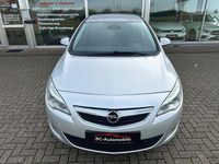 Gebraucht Opel Astra Design Edition 116 PS (85 kW) 2011 Silber Limousine