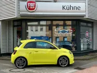 Neu Fiat 600 Street 101 PS (74 kW) 2026 Weiß SUV