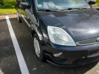 Gebraucht Ford Fiesta 80 PS (58 kW) 2005 Blau Kleinwagen