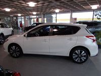 Gebraucht Nissan Pulsar N-Connecta 116 PS (85 kW) 2016 Weiß metallic Limousine