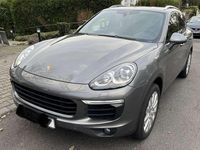 Gebraucht Porsche Cayenne 262 PS (192 kW) 2016 Grau SUV