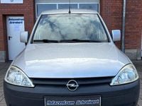 Używany Opel Combo 101 KM (74 kW) 2006 Srebrny Minivan
